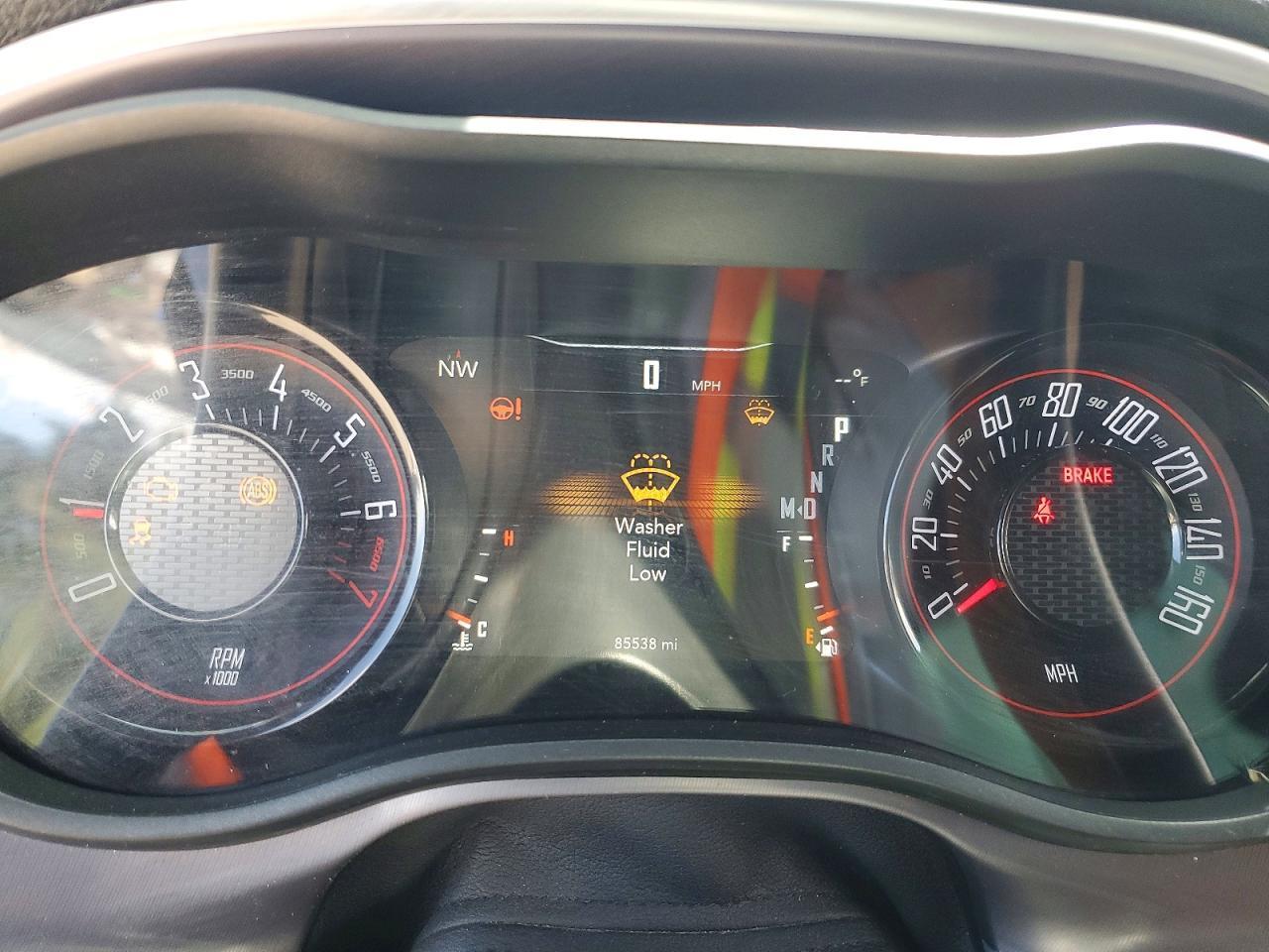 2020 Dodge Challenger Sxt - zdjęcie 9