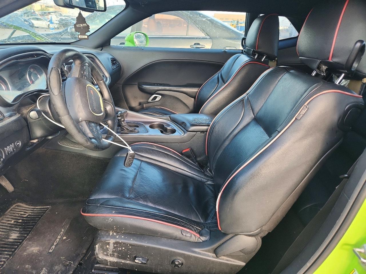 2015 Dodge Challenger Sxt - zdjęcie 7