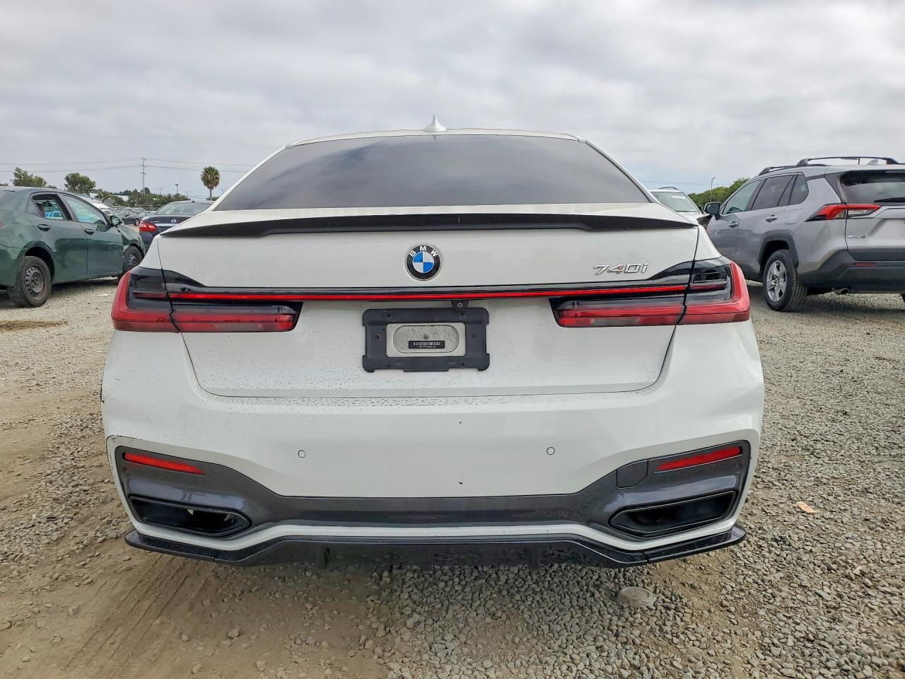 2021 BMW 740 I - zdjęcie 6