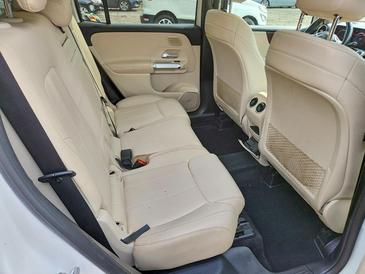 2021 Mercedes-Benz Glb 250 4Matic - zdjęcie 11