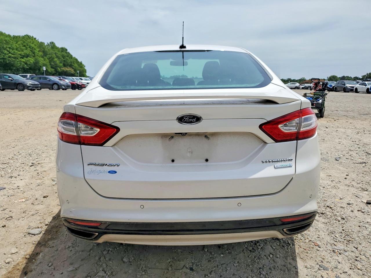 2013 Ford Fusion Titanium - zdjęcie 6