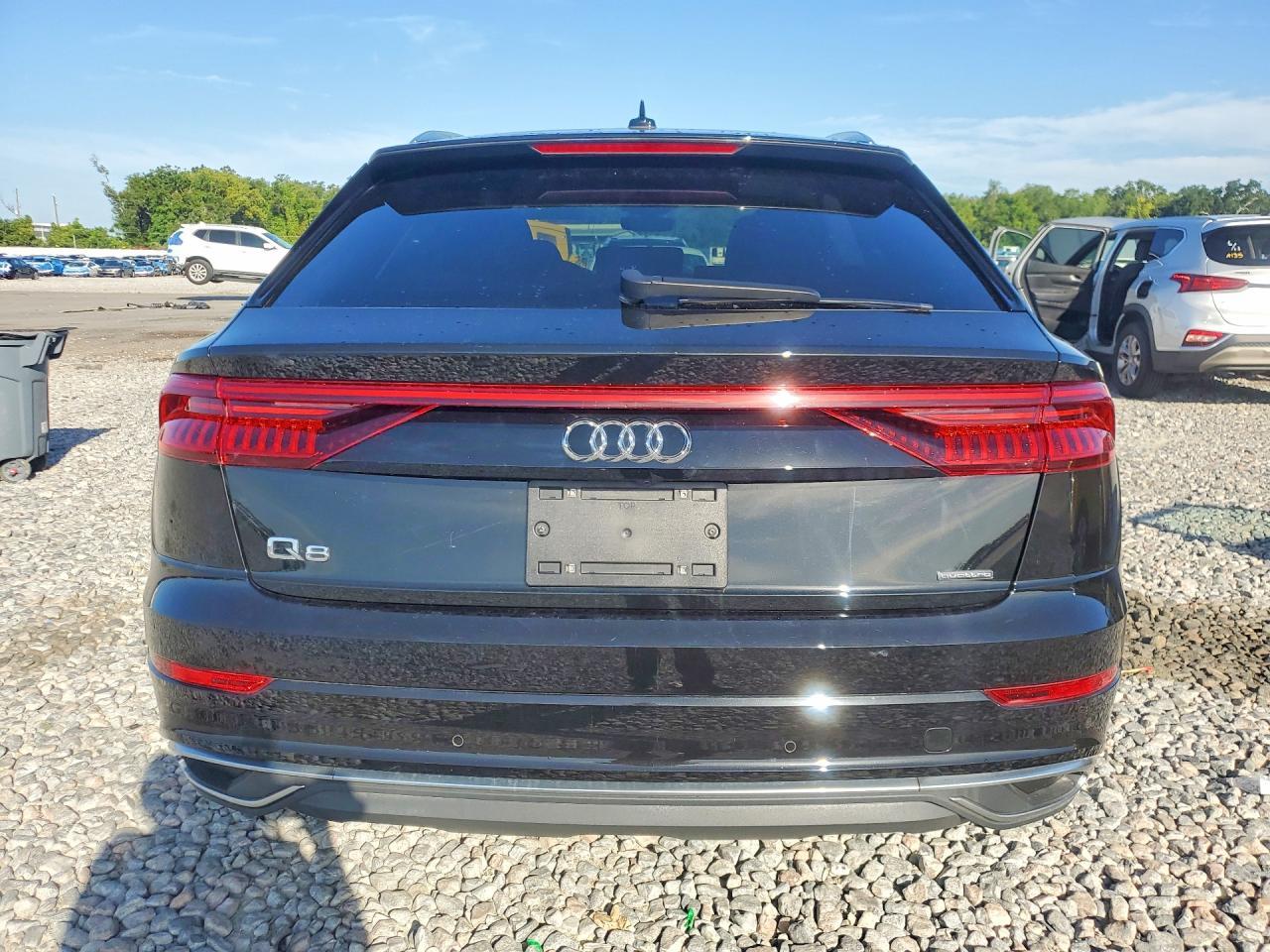 2023 Audi Q8 Premium - zdjęcie 6