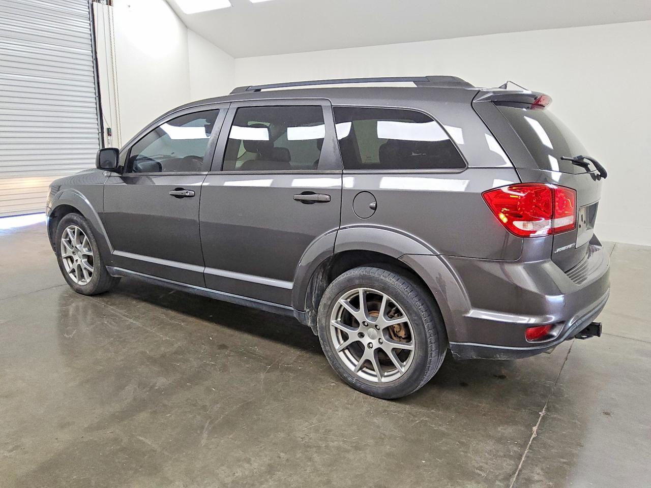 2015 Dodge Journey R/T - zdjęcie 2