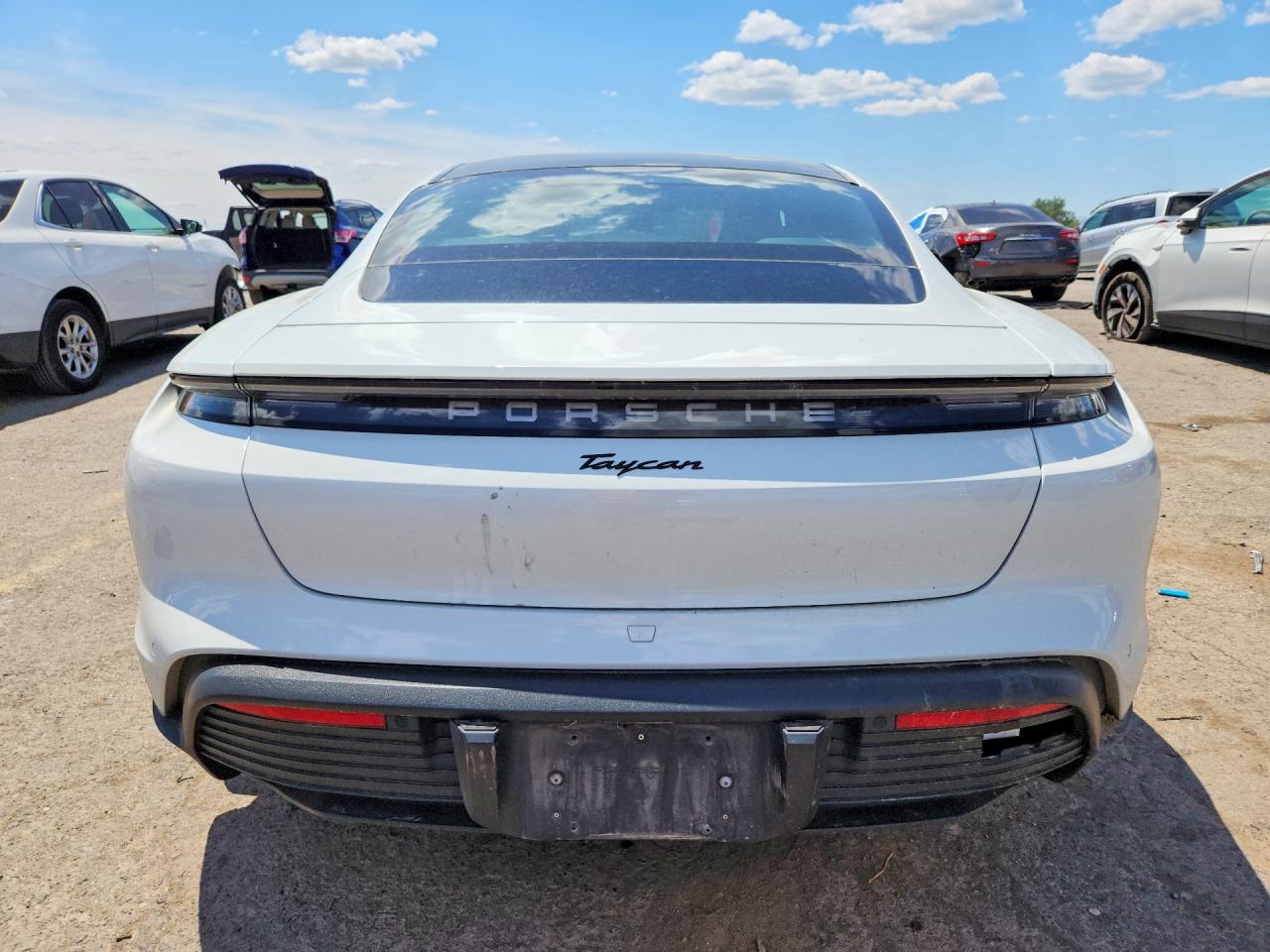 2023 Porsche Taycan - zdjęcie 6