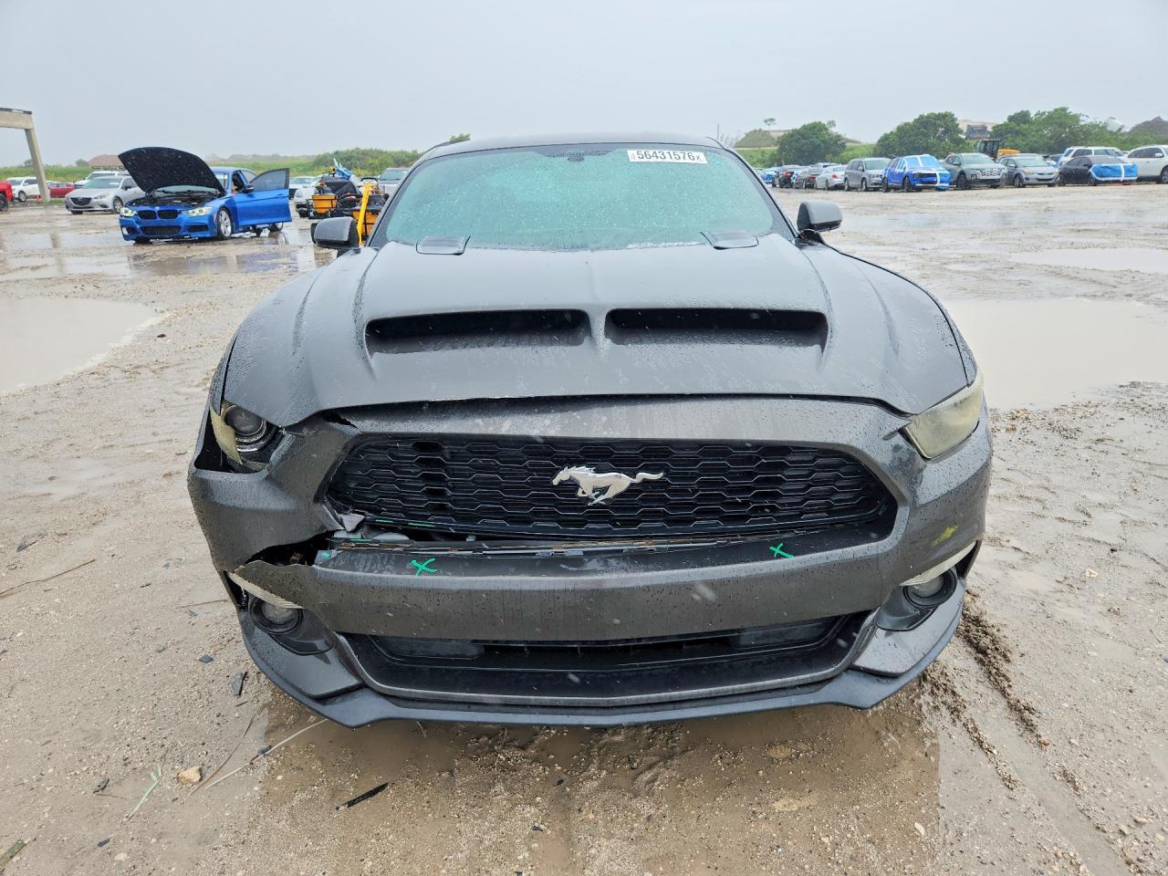 2015 Ford Mustang - zdjęcie 5
