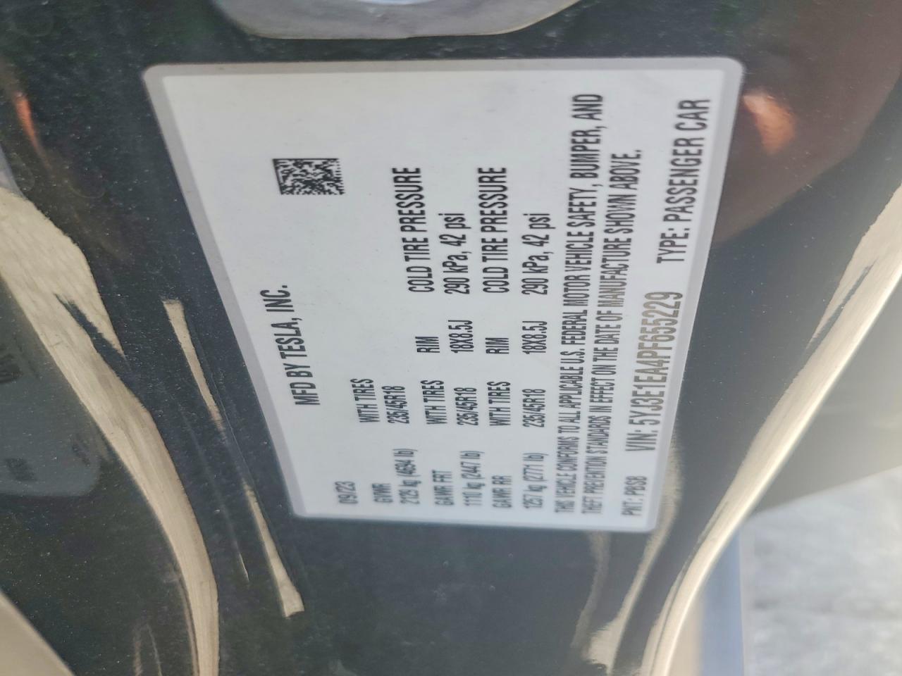 2023 Tesla Model 3 - zdjęcie 12