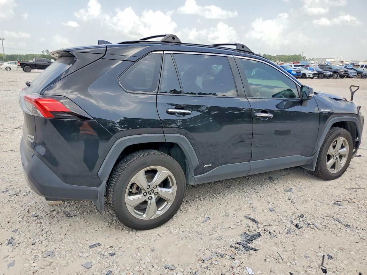 2020 Toyota Rav4 Limited - zdjęcie 3