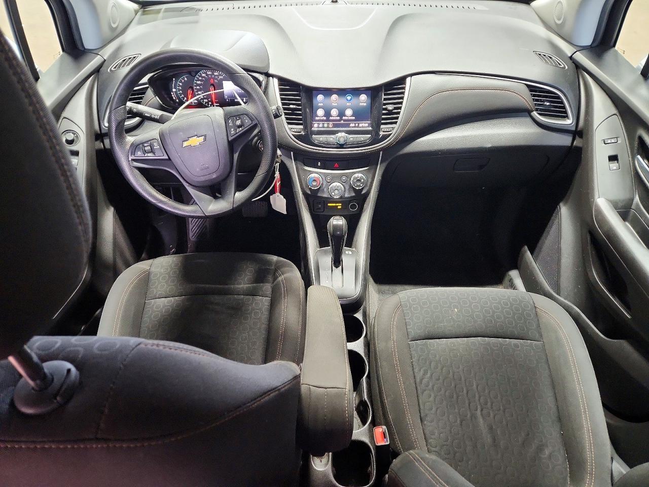 2020 Chevrolet Trax Ls - zdjęcie 8