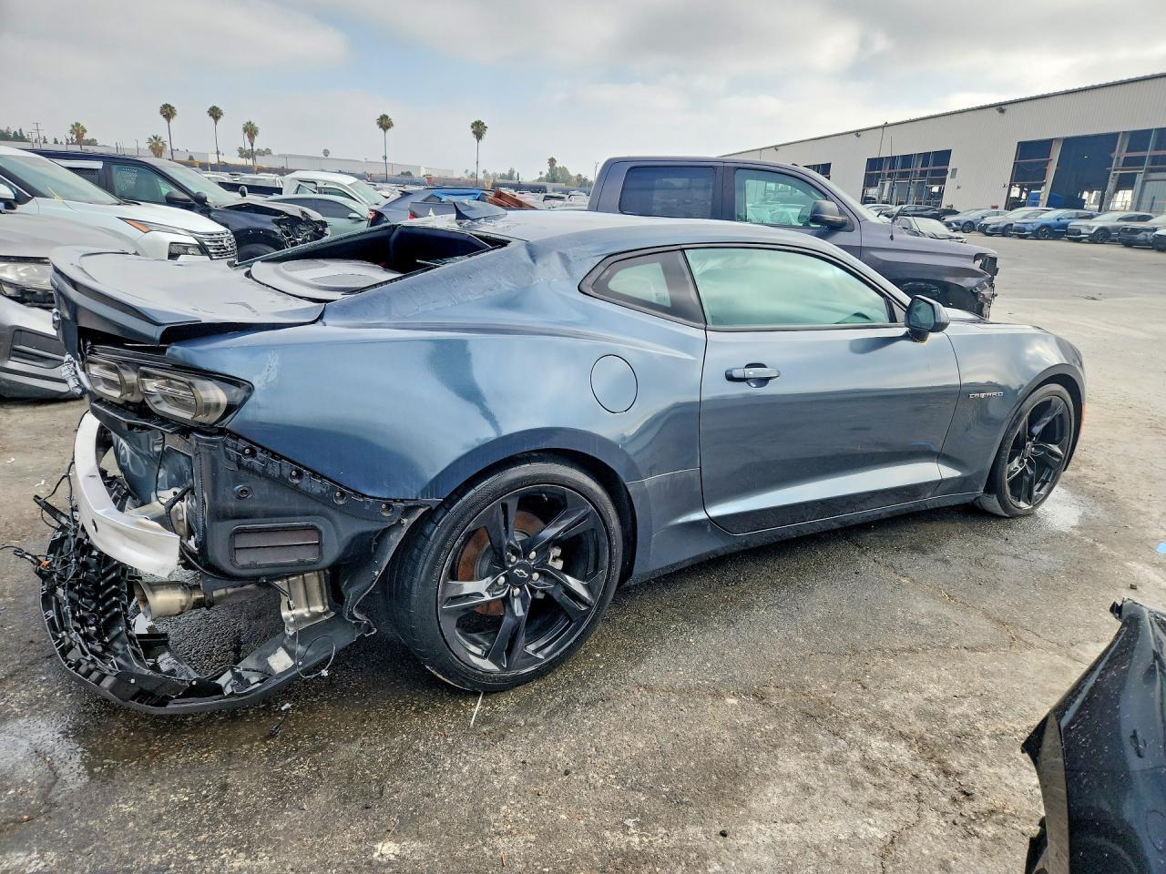 2023 Chevrolet Camaro Ls - zdjęcie 3