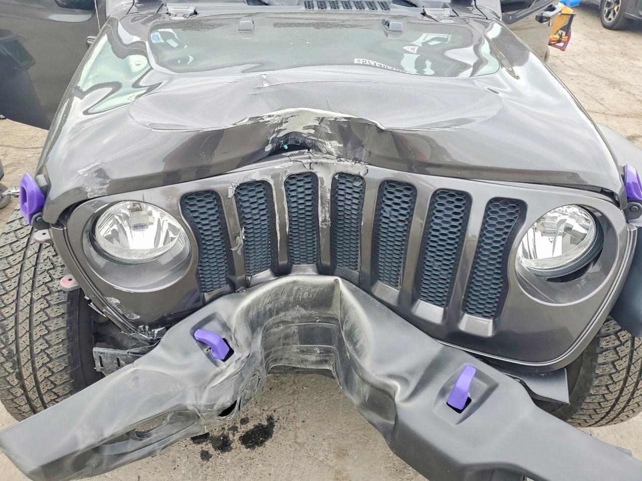 2021 Jeep Wrangler Unlimited Sport - zdjęcie 12