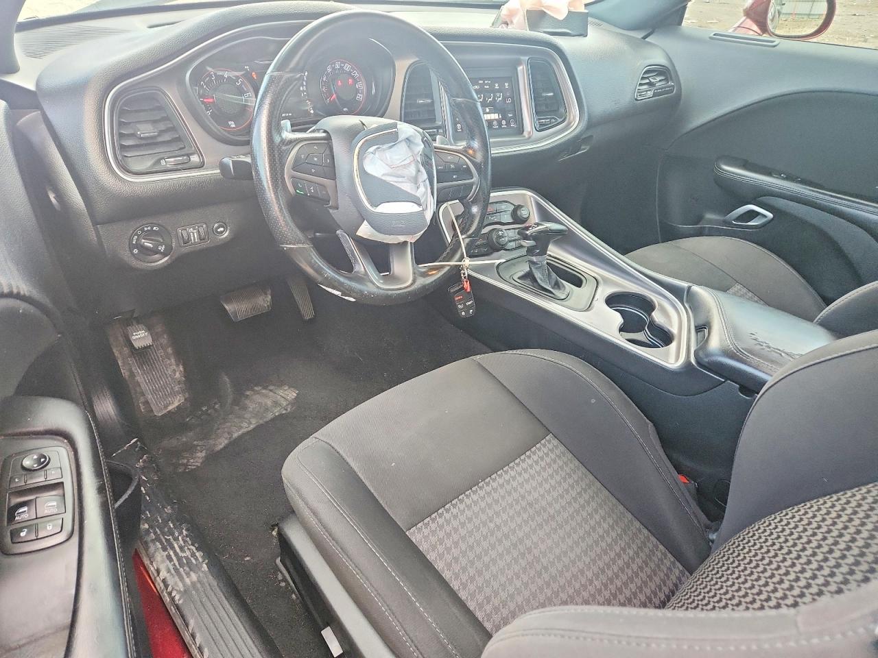 2019 Dodge Challenger Gt - zdjęcie 8