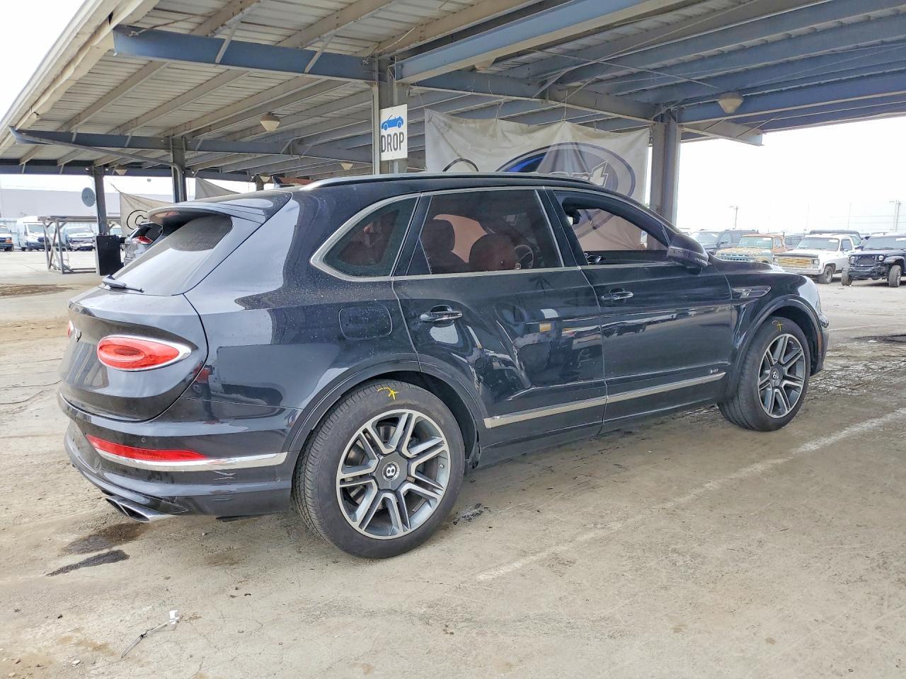 2021 Bentley Bentayga - zdjęcie 3