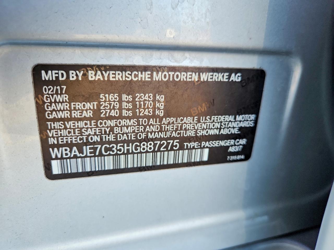 2017 BMW Seria 5 540i - zdjęcie 12