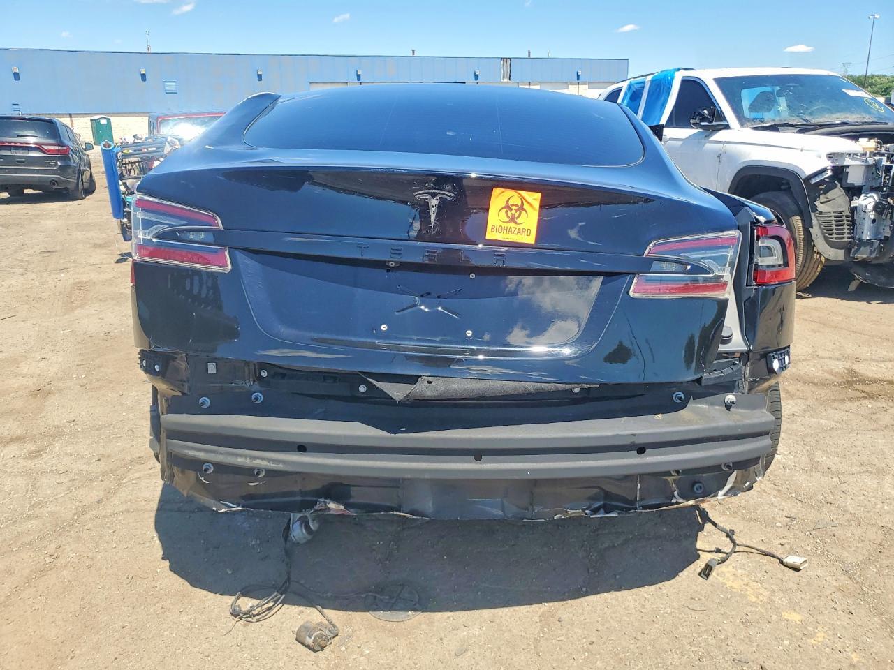 2021 Tesla Model S - zdjęcie 6