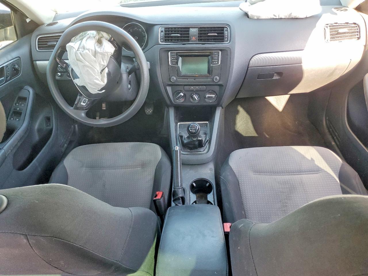 2017 Volkswagen Jetta S - zdjęcie 8