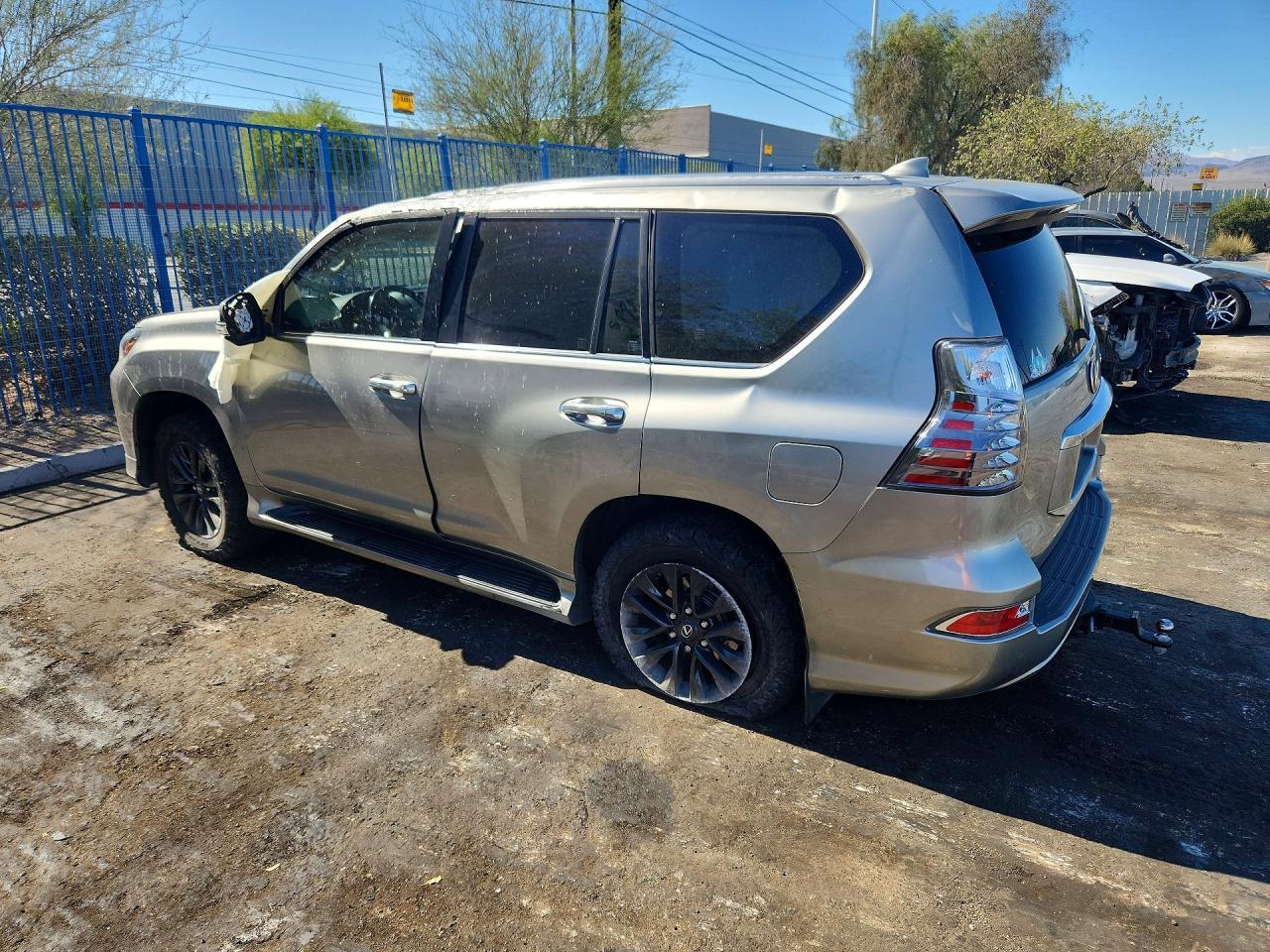 2021 Lexus Gx 460 Premium - zdjęcie 2