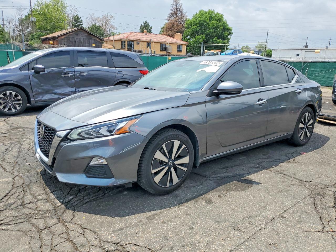 2022 Nissan Altima Sv - zdjęcie główne