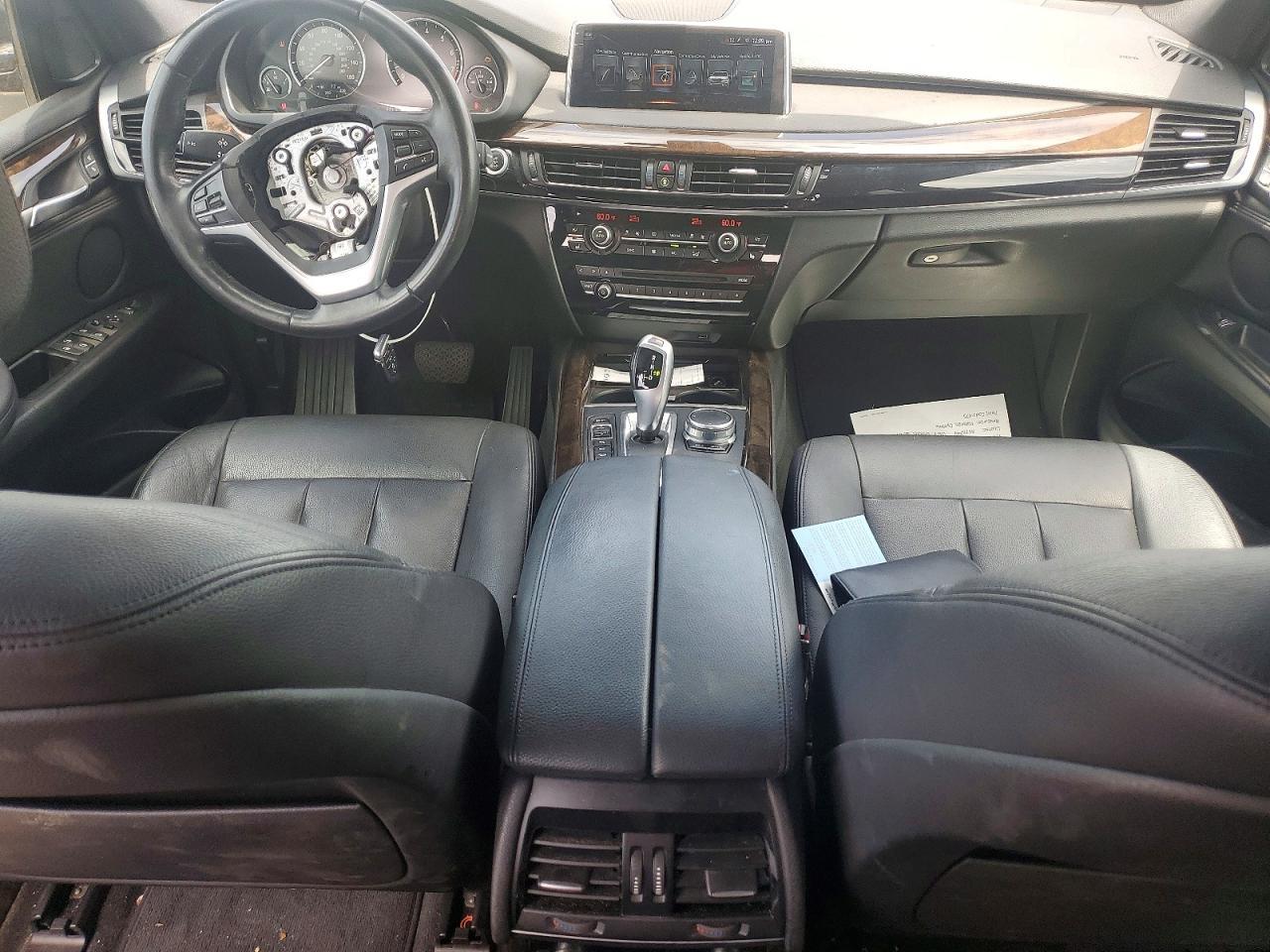 2017 BMW X5 xDrive35I - zdjęcie 8