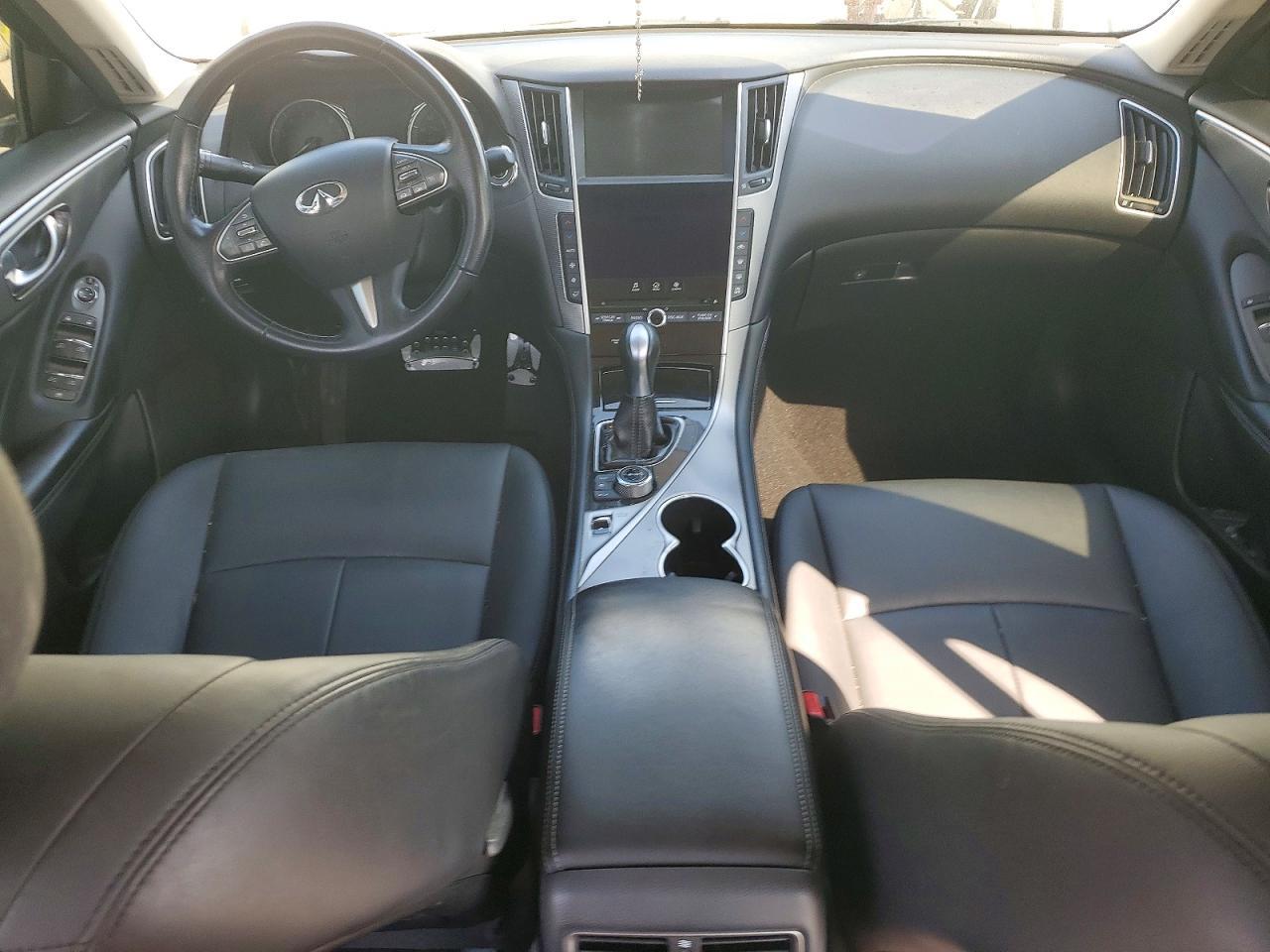 2016 Infiniti Q50 3.0T Premium - zdjęcie 8