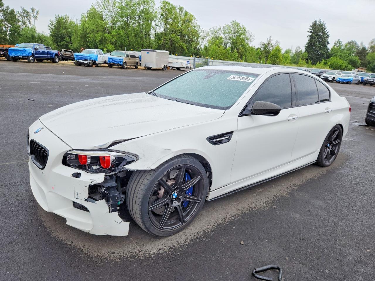 2014 BMW M5 - zdjęcie główne