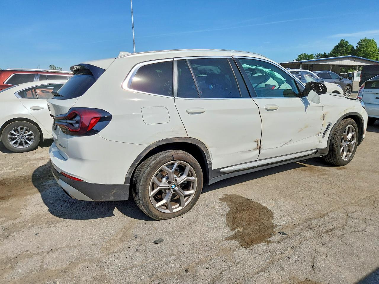 2022 BMW X3 xDrive30I - zdjęcie 3