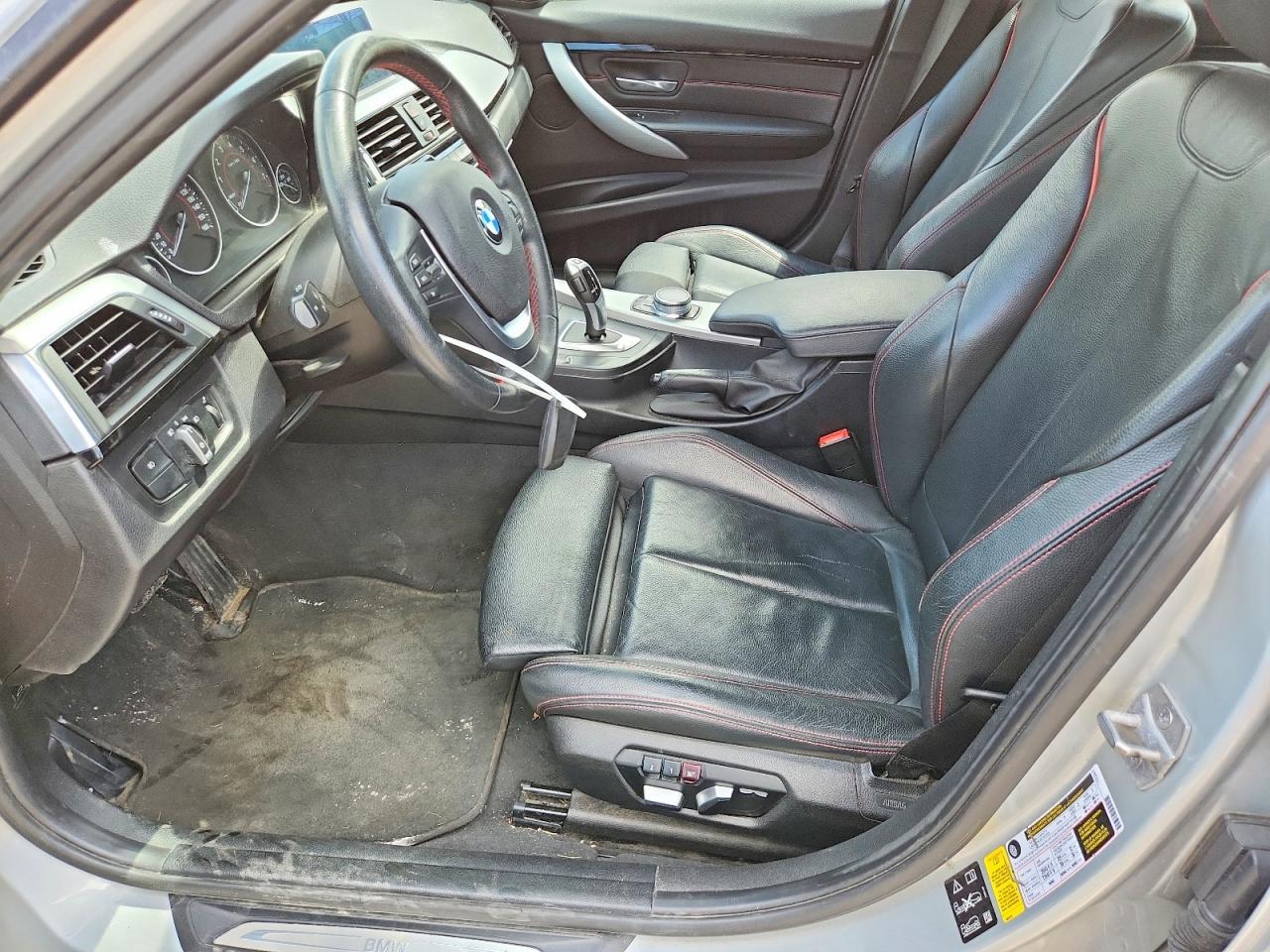 2018 BMW 330 Xi - zdjęcie 7
