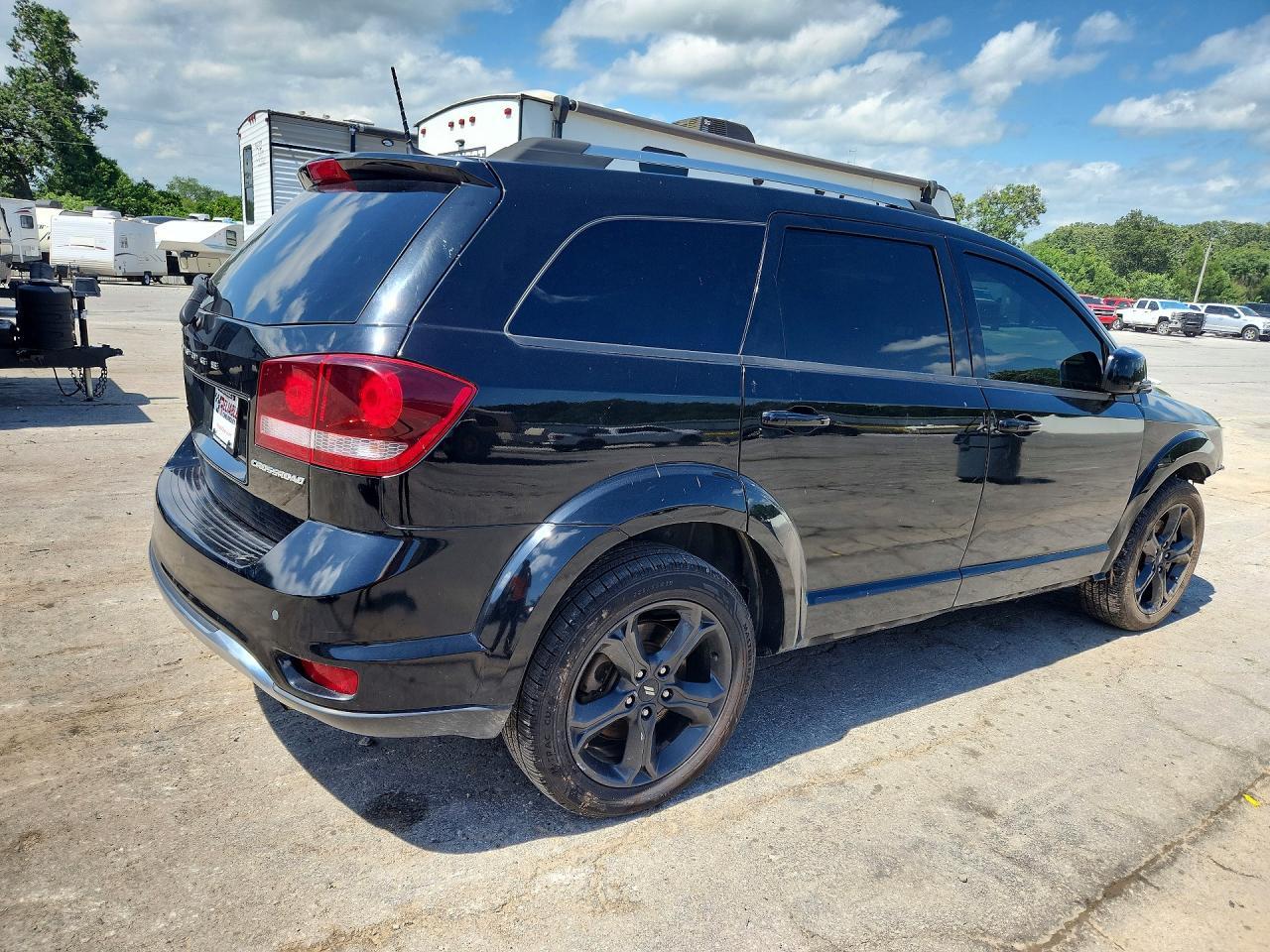 2020 Dodge Journey Crossroad - zdjęcie 3