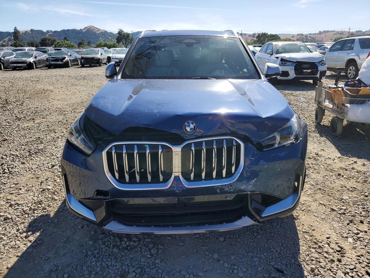 2024 BMW X1 xDrive28I - zdjęcie 5