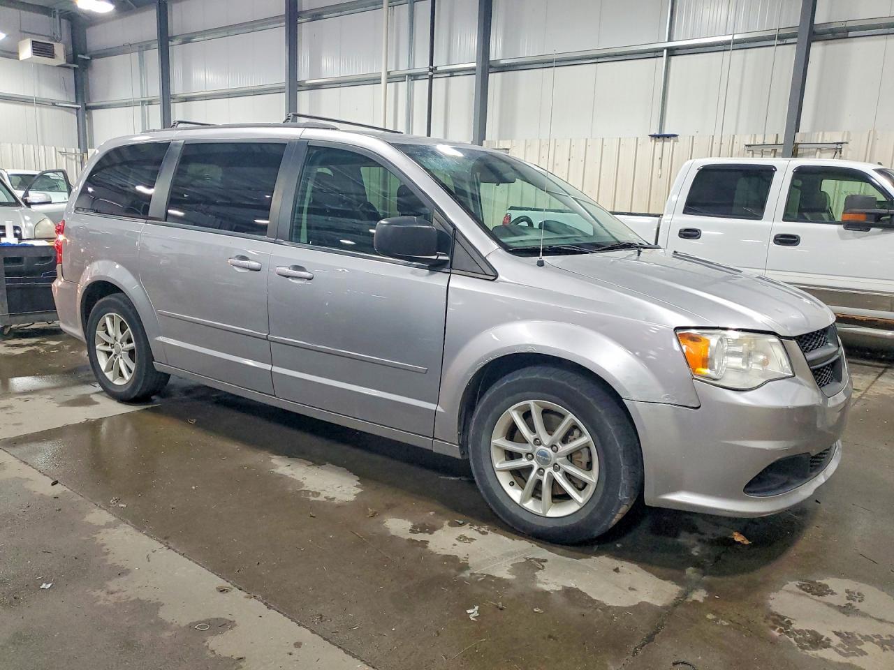 2016 Dodge Grand Caravan Sxt - zdjęcie 4
