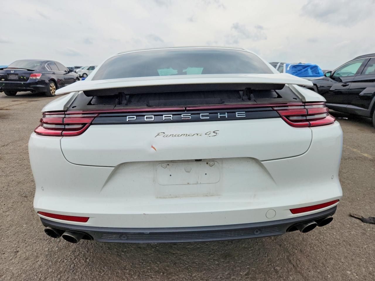 2018 Porsche Panamera 4S - zdjęcie 6