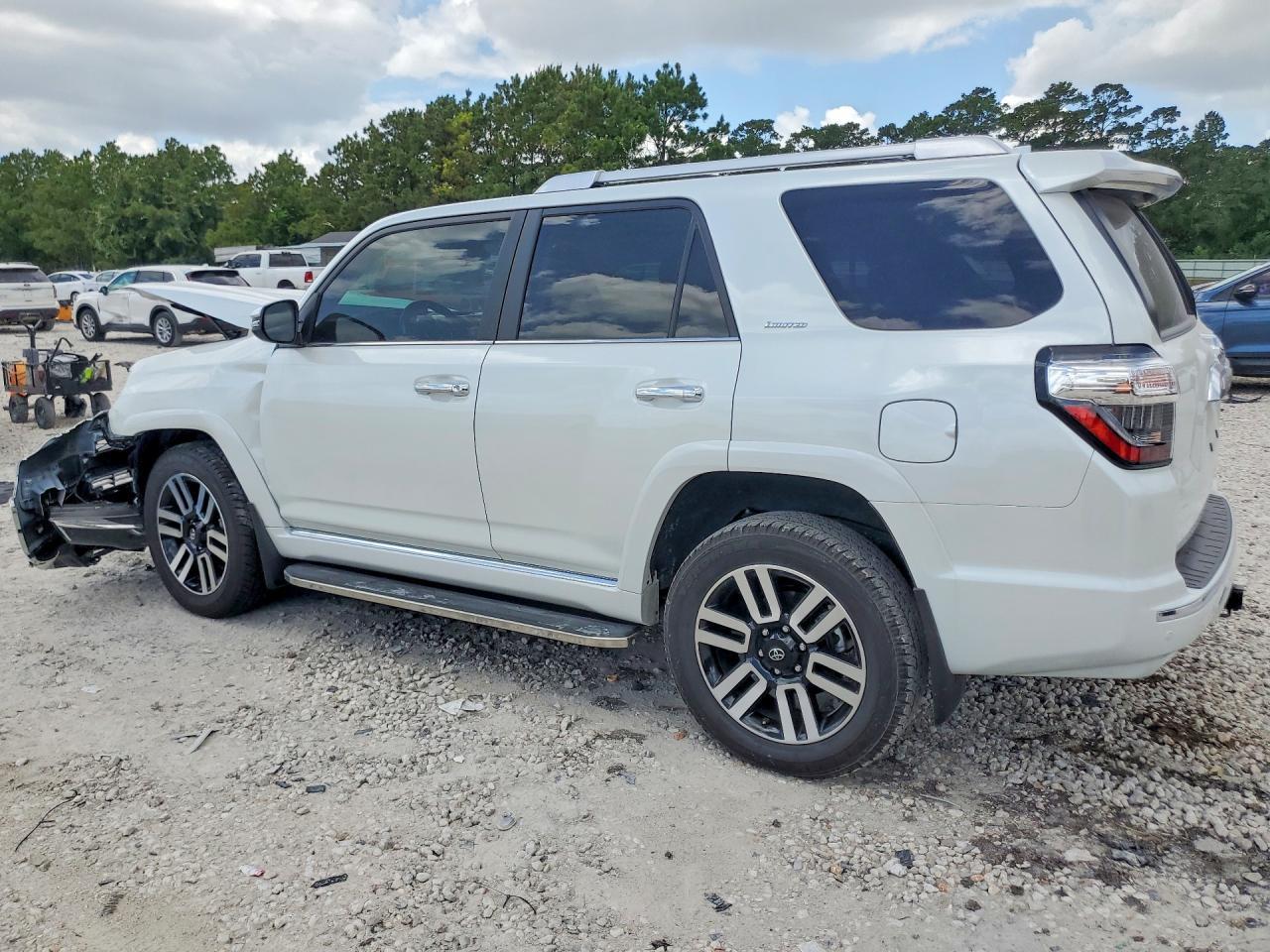 2024 Toyota 4Runner Limited - zdjęcie 2