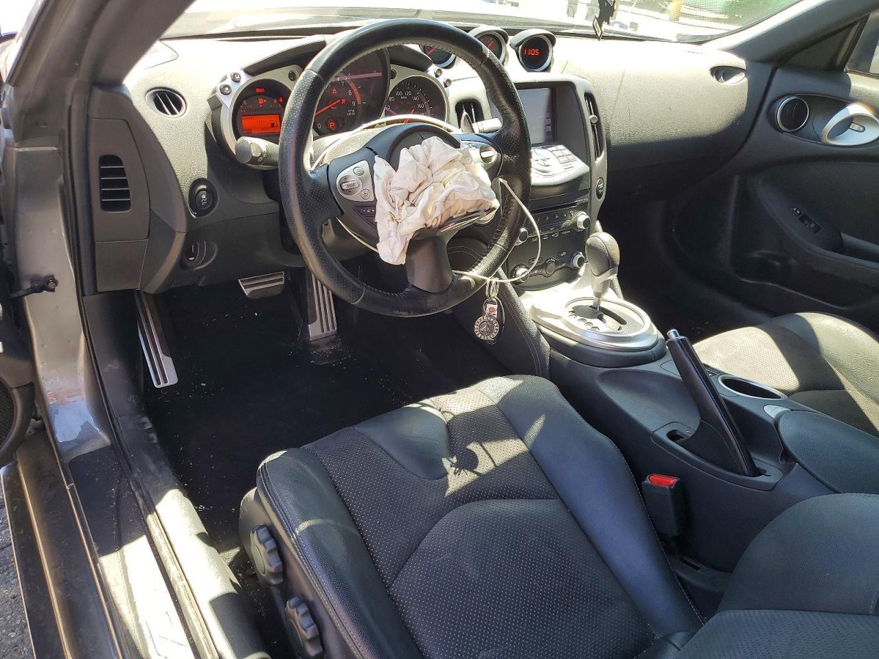 2018 Nissan 370Z Touring - zdjęcie 8