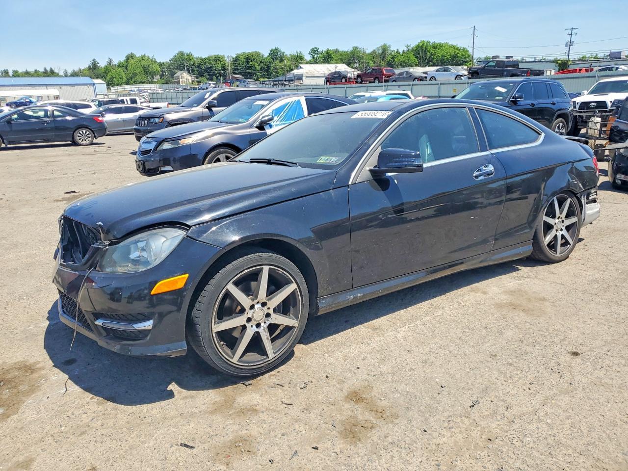 2015 Mercedes-Benz C 250 - zdjęcie główne