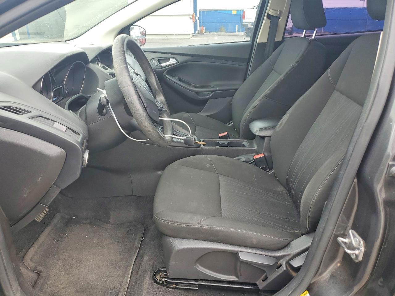 2017 Ford Focus Se - zdjęcie 7