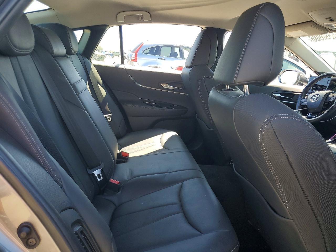 2021 Toyota Mirai Xle - zdjęcie 10