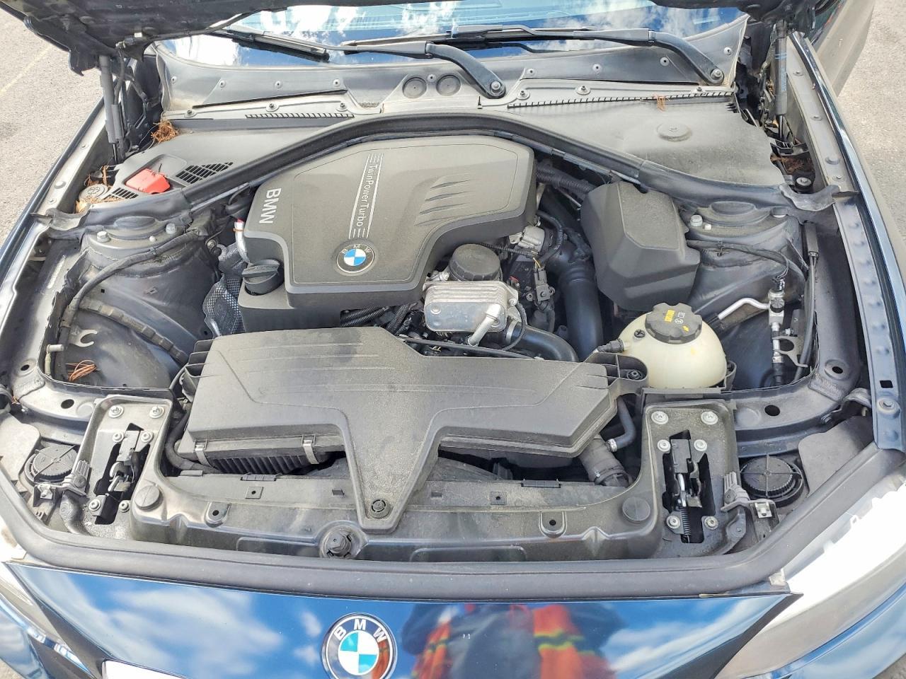 2014 BMW 228 I - zdjęcie 11