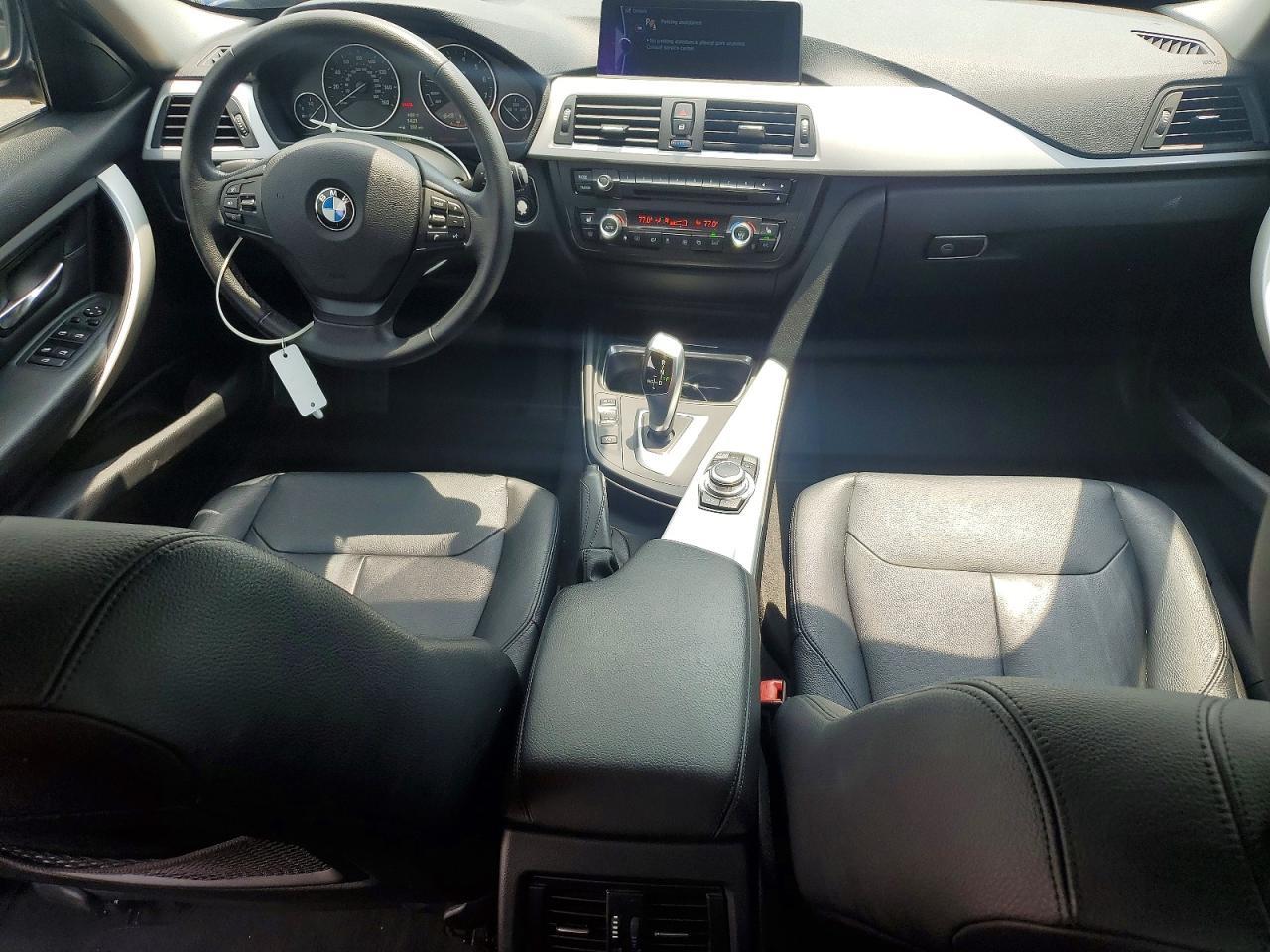 2013 BMW 328 I - zdjęcie 8