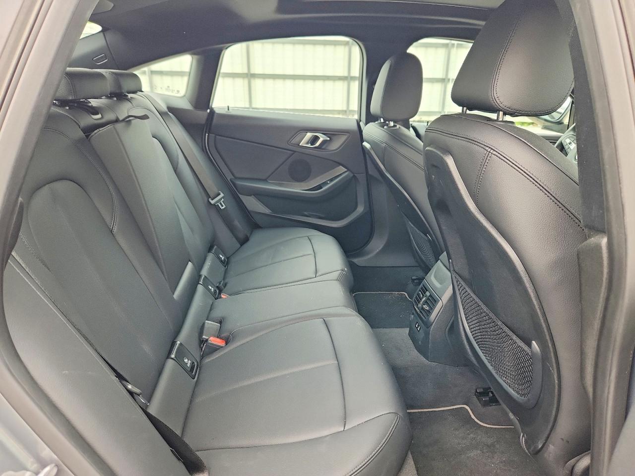 2024 BMW Seria 2 228i - zdjęcie 10