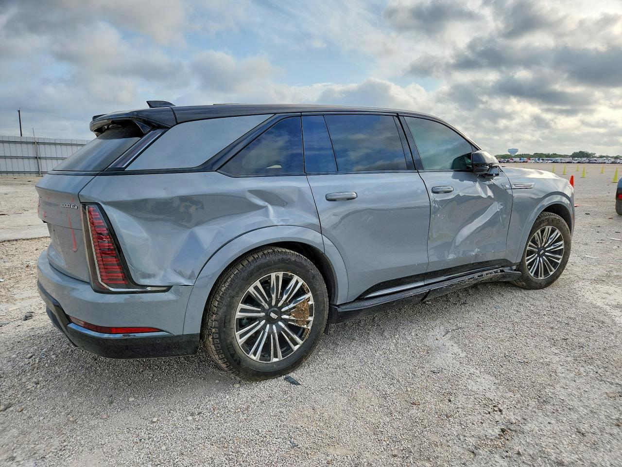 2026 Cadillac Escalade Iq Sport-1 - zdjęcie 3