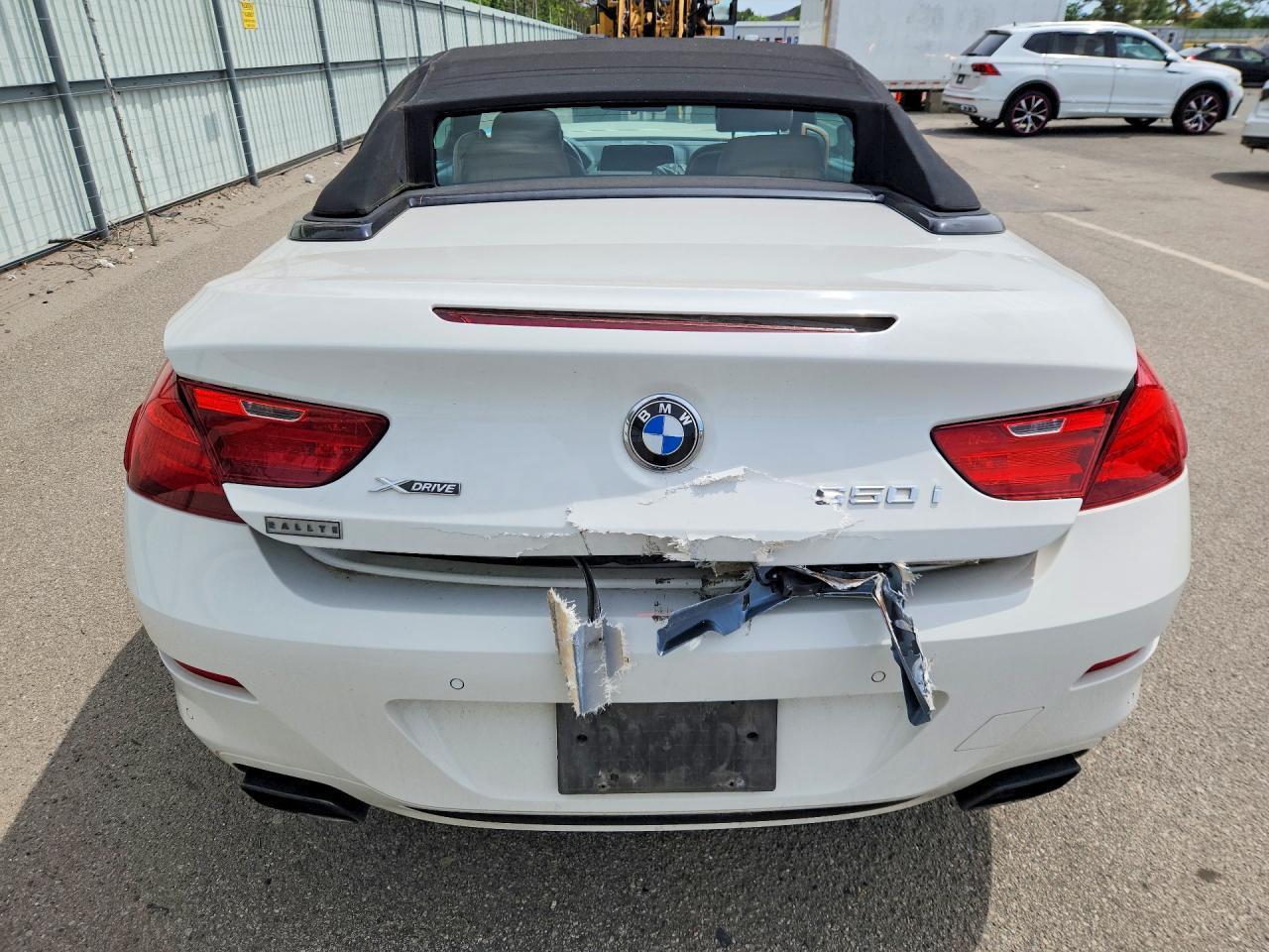 2016 BMW Seria 6 Cabrio 650i - zdjęcie 6
