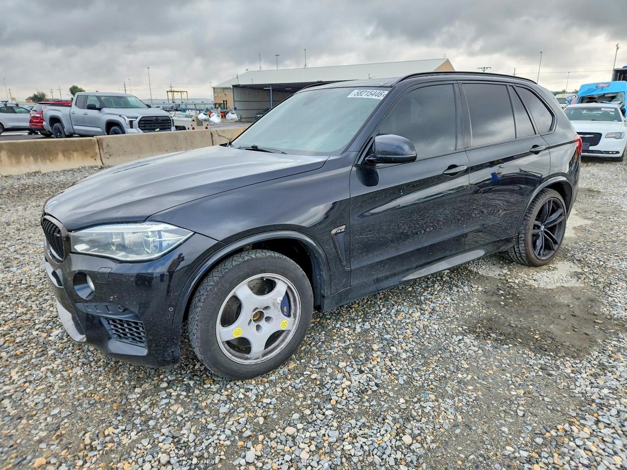 2018 BMW X5 M - zdjęcie główne