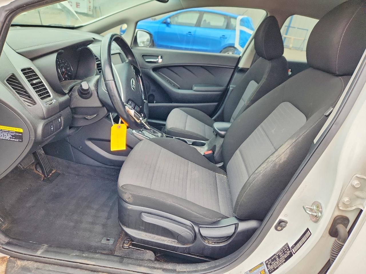 2017 Kia Forte S - zdjęcie 7