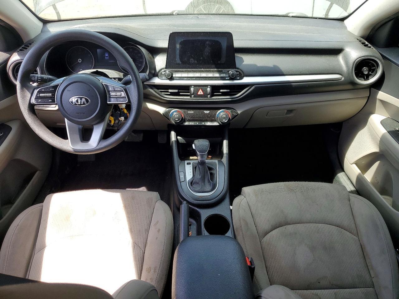 2019 Kia Forte Lxs - zdjęcie 8