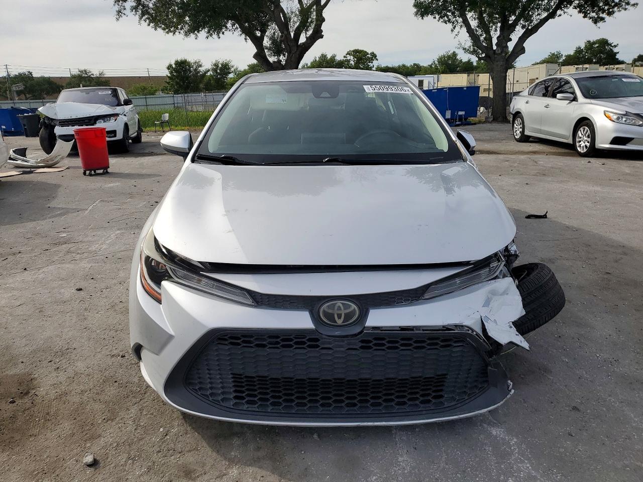 2020 Toyota Corolla Le - zdjęcie 5