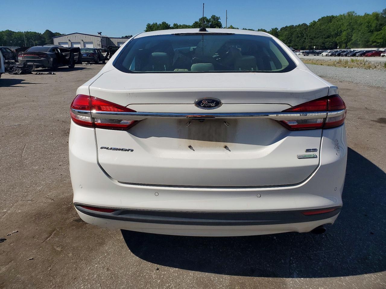 2017 Ford Fusion Se - zdjęcie 6