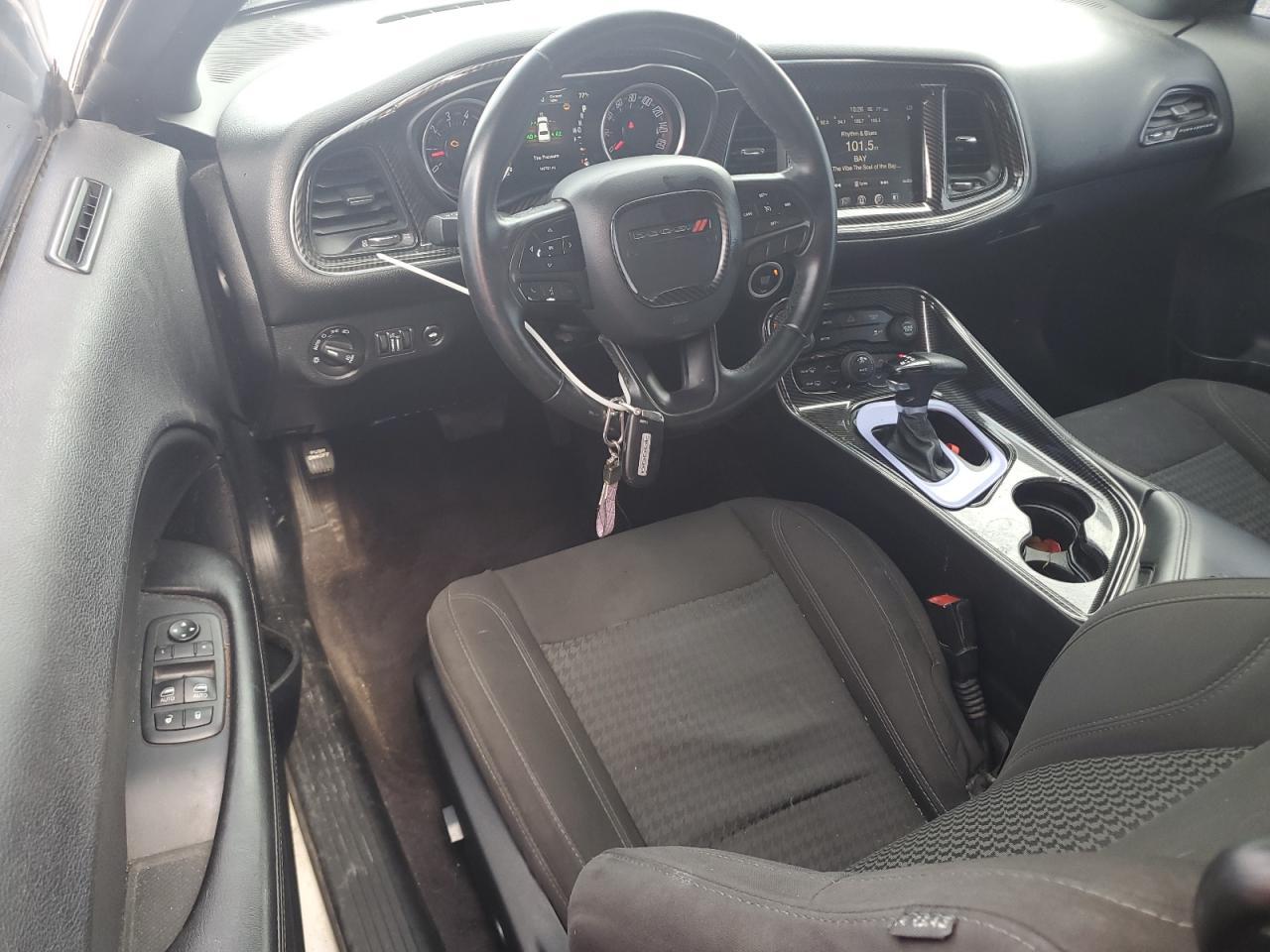 2017 Dodge Challenger R - zdjęcie 8