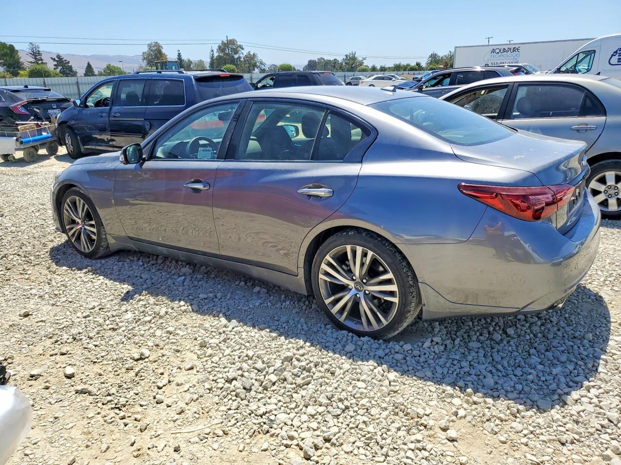 2023 Infiniti Q50 Sensory - zdjęcie 2