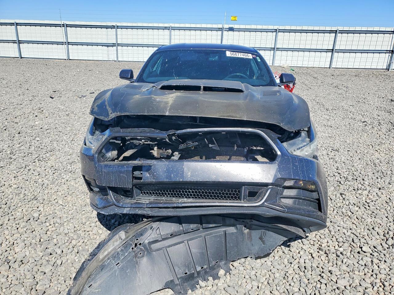 2017 Ford Mustang - zdjęcie 5