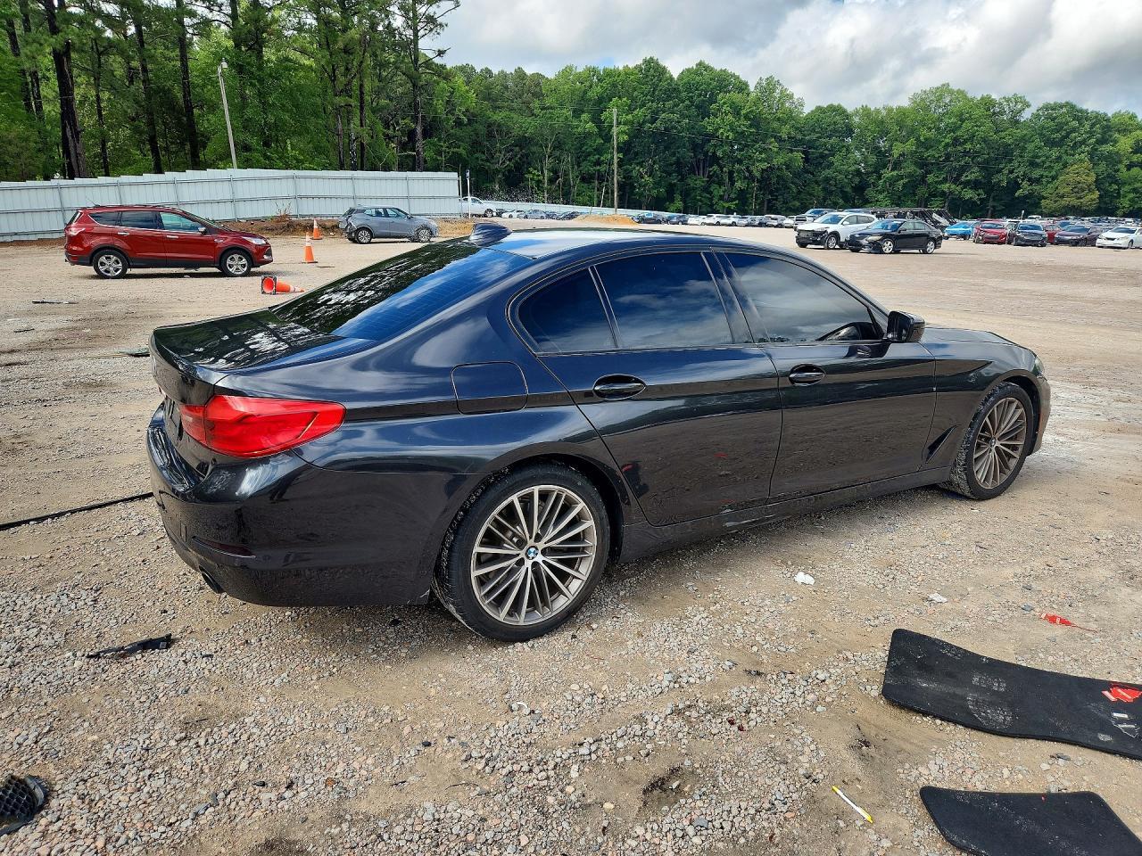 2017 BMW 530 I - zdjęcie 3