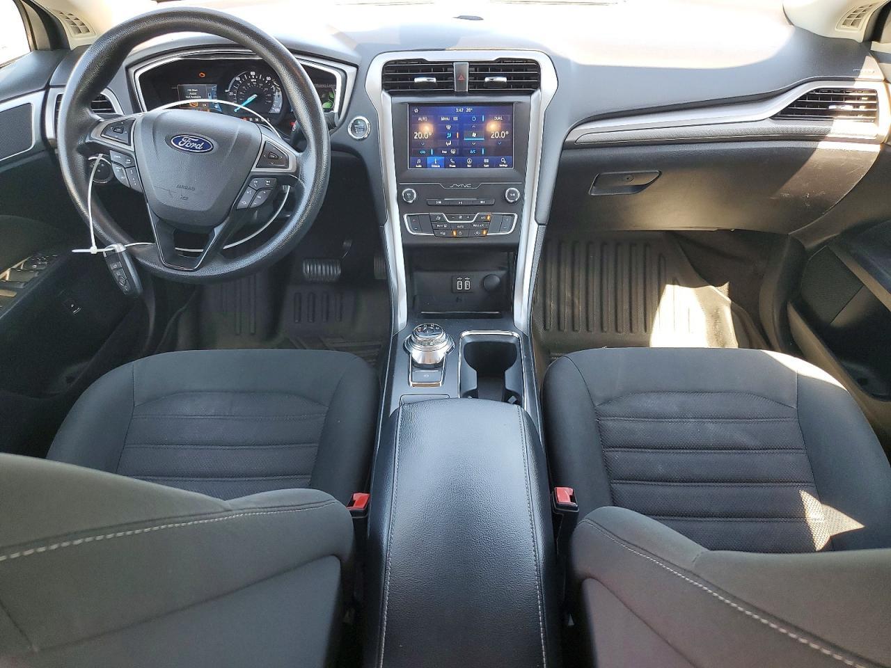 2019 Ford Fusion Se - zdjęcie 8